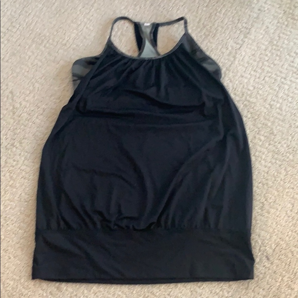 Lululemon 2in1 camo tank